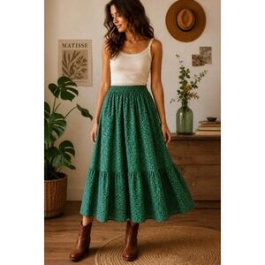 Handmade Vintage Green Holly Heart Print Tiered Broomstick Maxi Skirt Small
